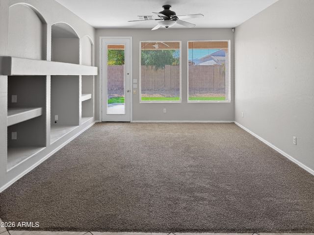 2421 W ELLIS Street, Phoenix, AZ 85041