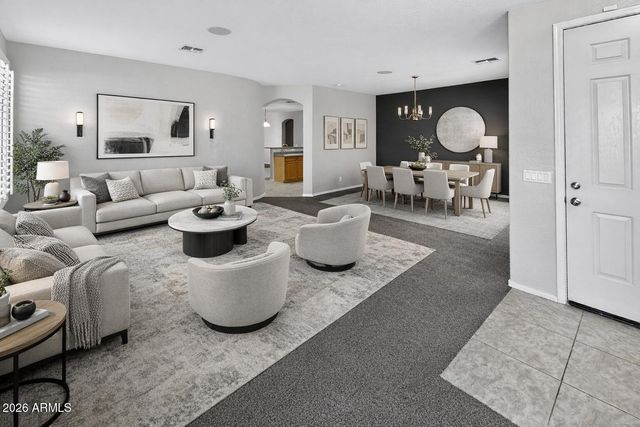 2421 W ELLIS Street, Phoenix, AZ 85041