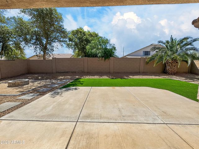2421 W ELLIS Street, Phoenix, AZ 85041