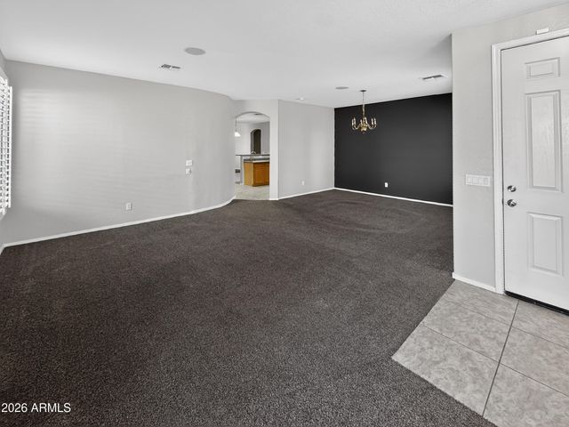 2421 W ELLIS Street, Phoenix, AZ 85041