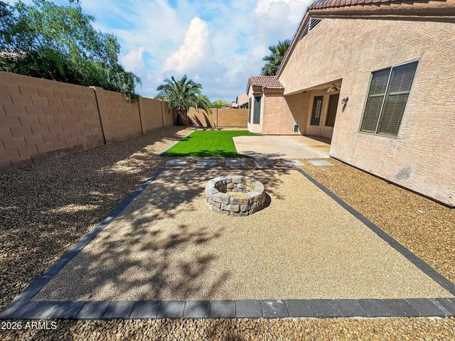 2421 W ELLIS Street, Phoenix, AZ 85041
