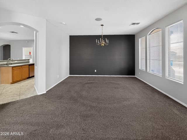 2421 W ELLIS Street, Phoenix, AZ 85041
