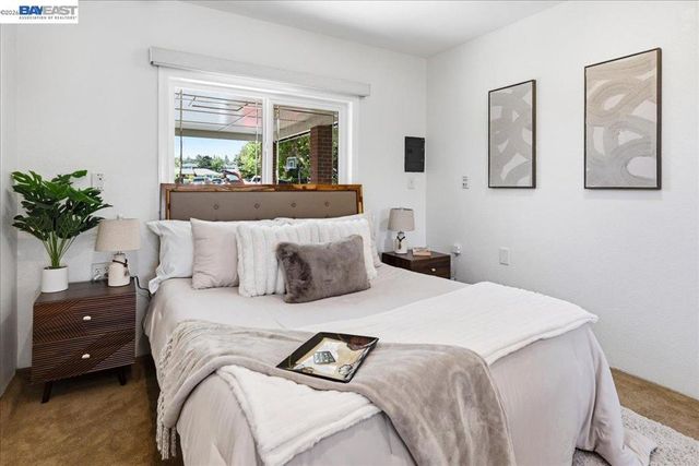 4231 Somerset Ave, Castro Valley, CA 94546