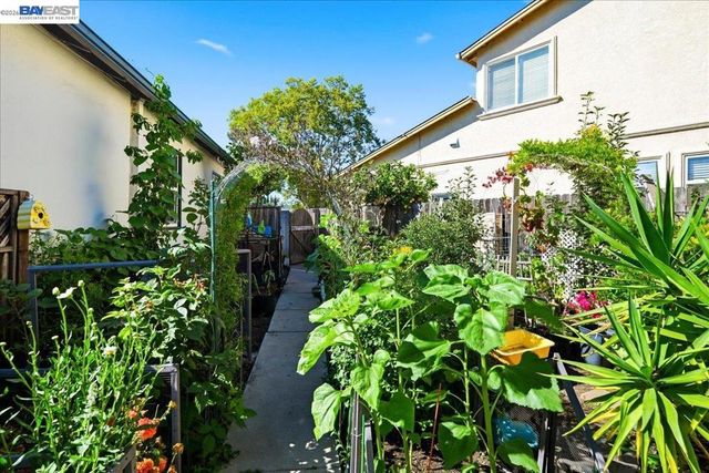 4231 Somerset Ave, Castro Valley, CA 94546