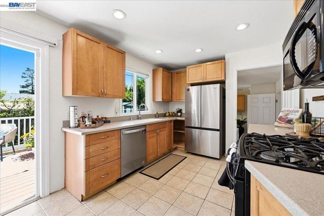 4231 Somerset Ave, Castro Valley, CA 94546