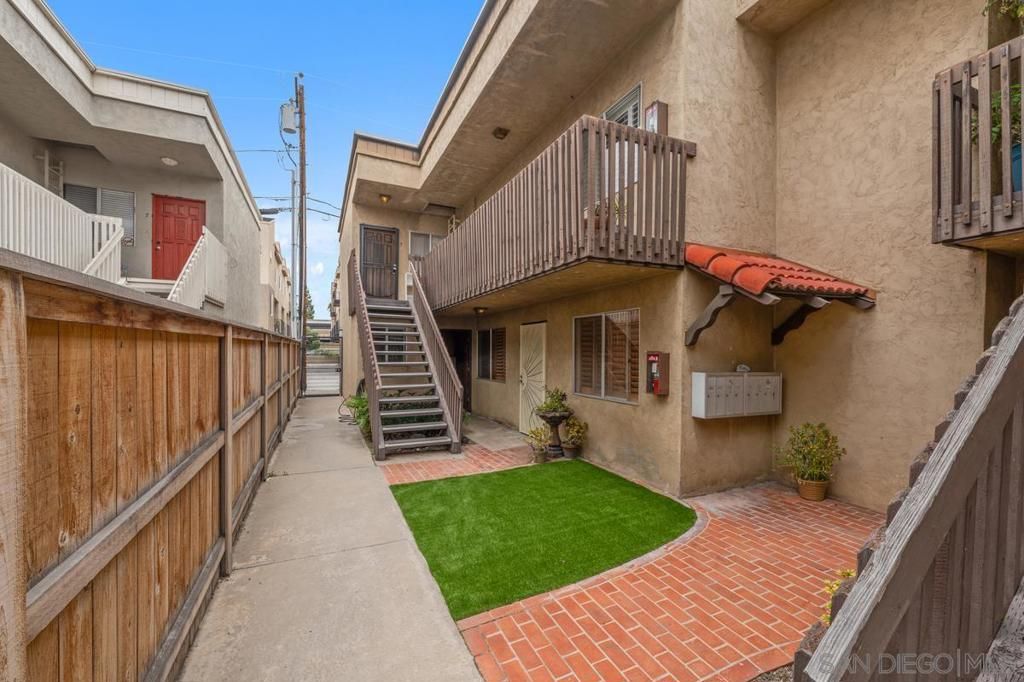 Image 2 of property listing at 4550 Glacier 7, San Diego, CA 92120