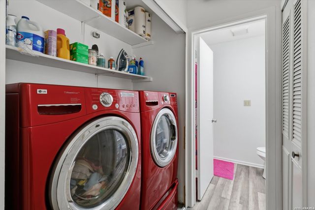 7233 Glen Bay Dr, San Antonio, TX 78239