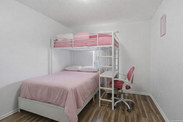 7233 Glen Bay Dr, San Antonio, TX 78239