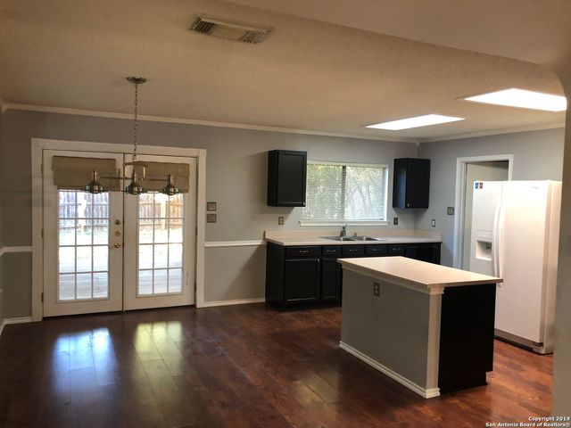 8555 PIONEER GOLD, San Antonio, TX 78249