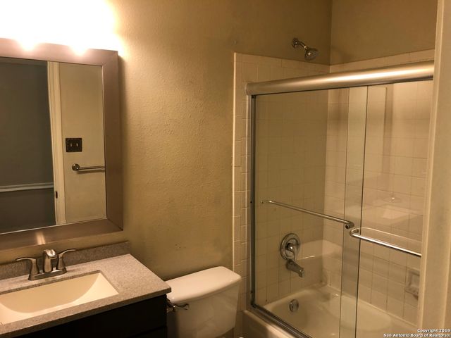 8555 PIONEER GOLD, San Antonio, TX 78249