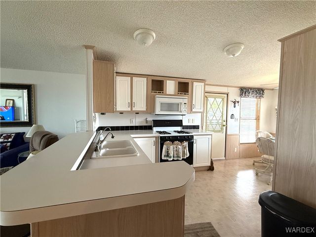 2350 Adobe Road 8, Bullhead City, AZ 86442