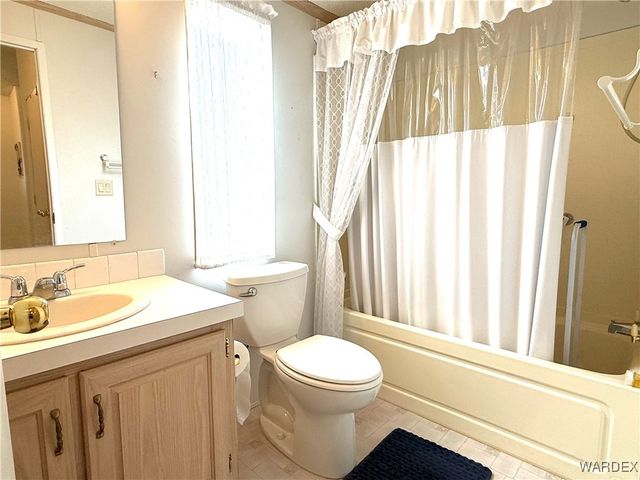 2350 Adobe Road 8, Bullhead City, AZ 86442