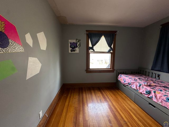 326 SW Quinton AVE, Topeka, KS 66606