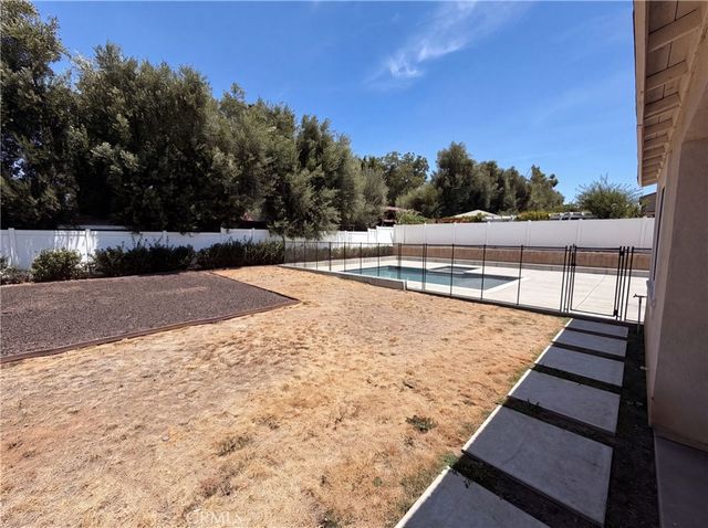 6593 Zion, Jurupa Valley, CA 92509