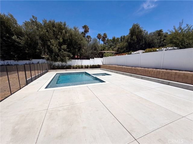 6593 Zion, Jurupa Valley, CA 92509
