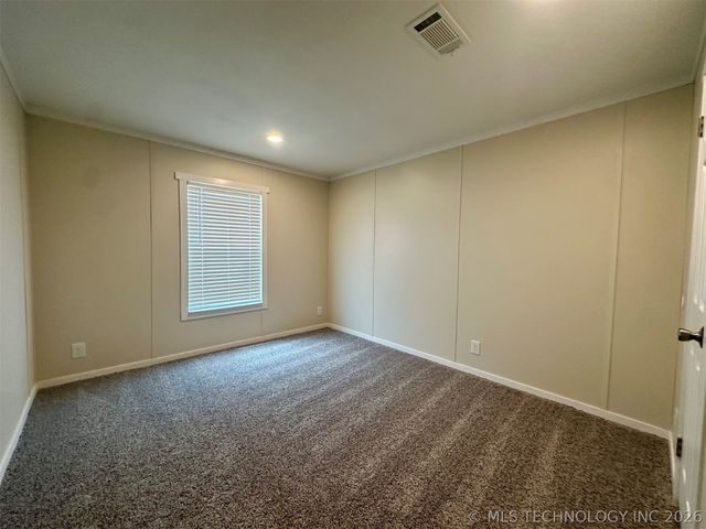 3835 Edge Road, Kingston, OK 73439