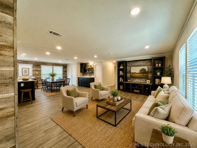 3835 Edge Road, Kingston, OK 73439