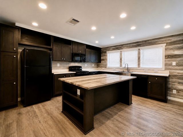 3835 Edge Road, Kingston, OK 73439