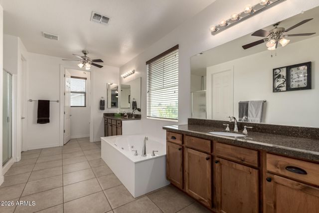 3135 E ATHENA Court, Gilbert, AZ 85297