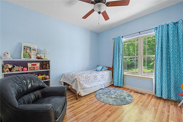 3 Buckfast Lane, Bella Vista, AR 72714