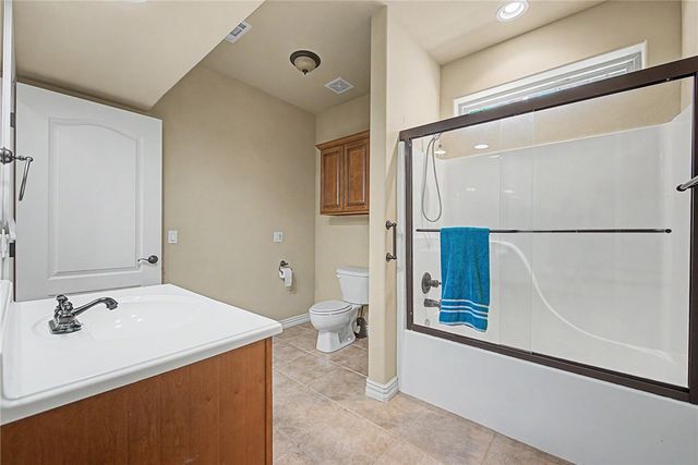 3 Buckfast Lane, Bella Vista, AR 72714