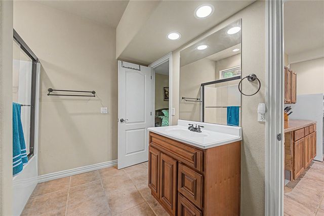 3 Buckfast Lane, Bella Vista, AR 72714