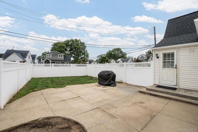 23 Rosebud Avenue, Merrick, NY 11566