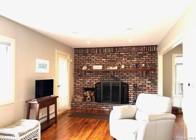 23 Rosebud Avenue, Merrick, NY 11566