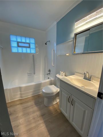 18627 Abby Avenue, Euclid, OH 44119