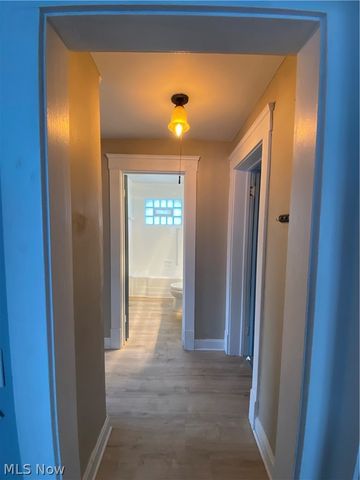 18627 Abby Avenue, Euclid, OH 44119