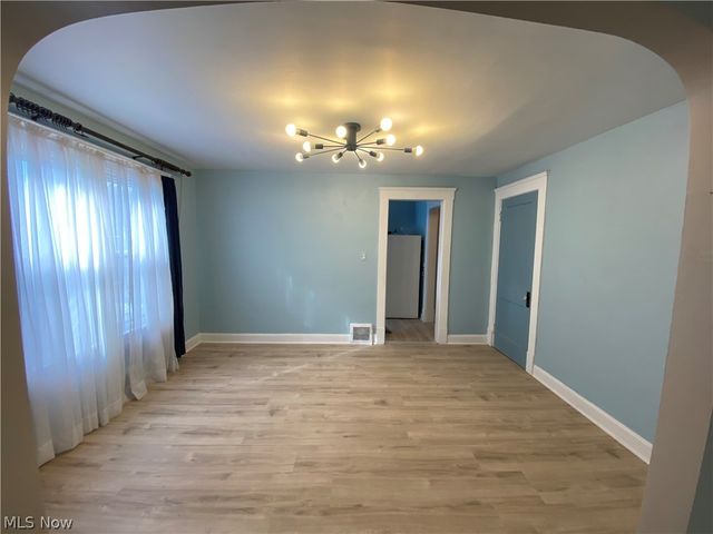 18627 Abby Avenue, Euclid, OH 44119