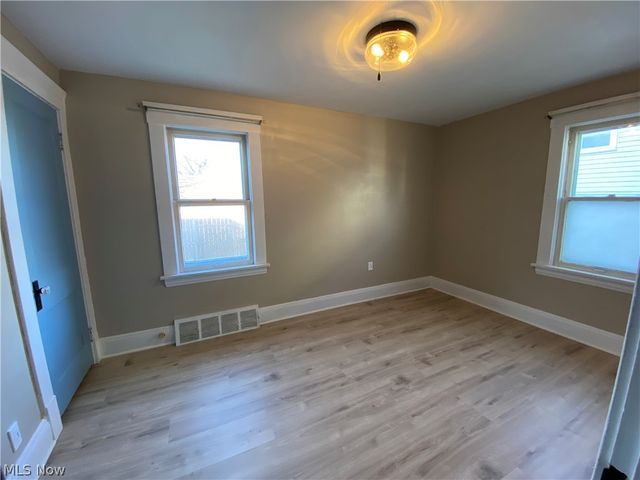 18627 Abby Avenue, Euclid, OH 44119