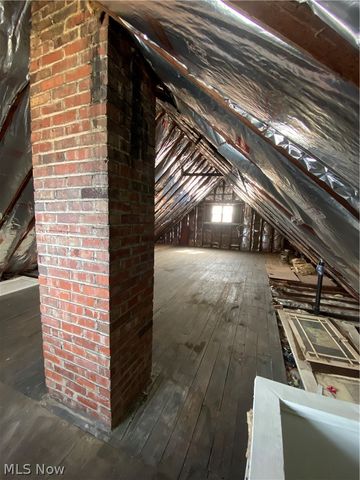 18627 Abby Avenue, Euclid, OH 44119