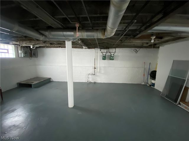 18627 Abby Avenue, Euclid, OH 44119