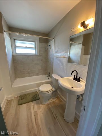 18627 Abby Avenue, Euclid, OH 44119