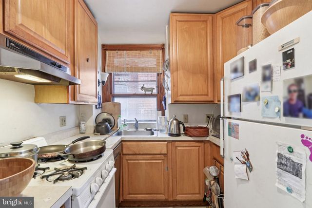 905-07 S 48TH ST, Philadelphia, PA 19143