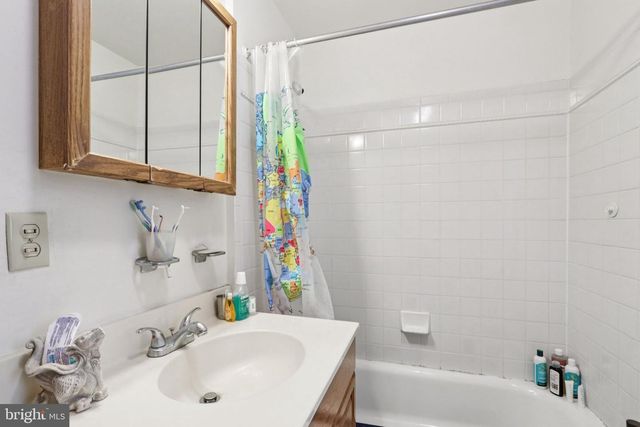 905-07 S 48TH ST, Philadelphia, PA 19143