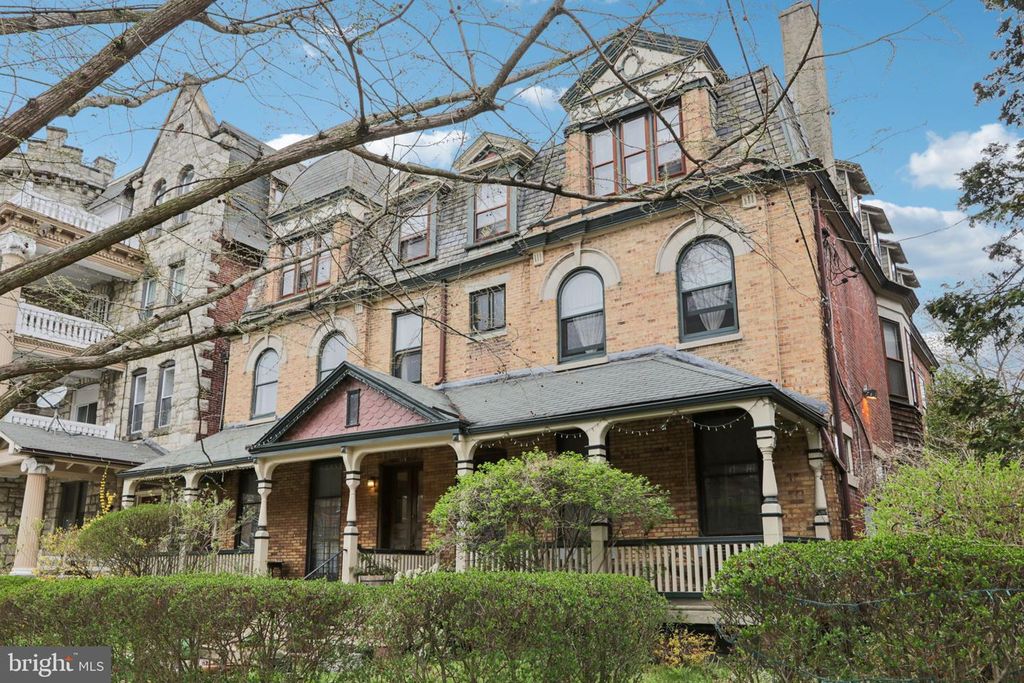 905-07 S 48TH ST, Philadelphia, PA 19143