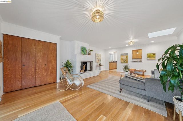 535 535 Ashbury Ave, El Cerrito, CA 94530