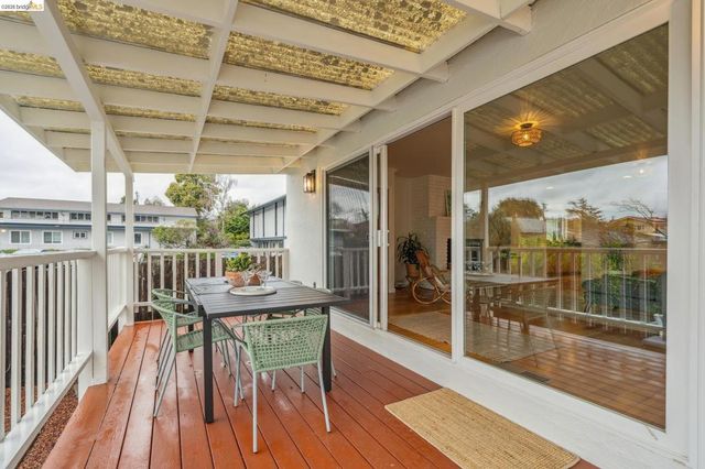 535 535 Ashbury Ave, El Cerrito, CA 94530