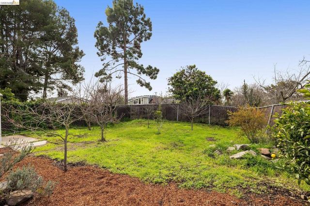 535 535 Ashbury Ave, El Cerrito, CA 94530