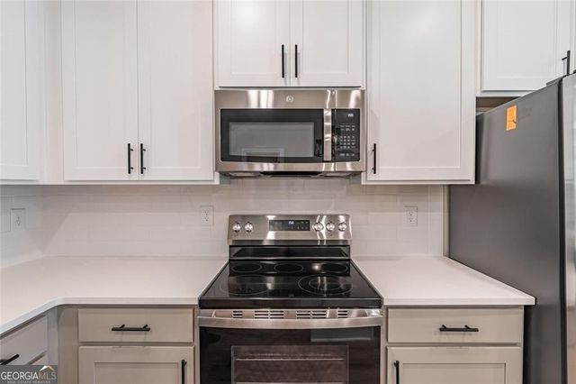 10 Rock Park Way 17, Tucker, GA 30084