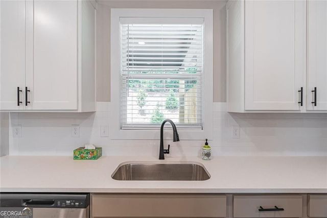 10 Rock Park Way 17, Tucker, GA 30084
