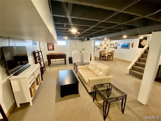 6020 Potomac Street, St Louis, MO 63139
