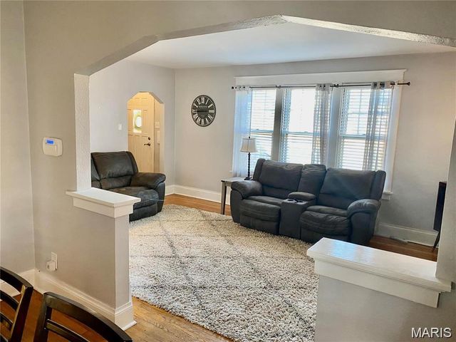 6020 Potomac Street, St Louis, MO 63139