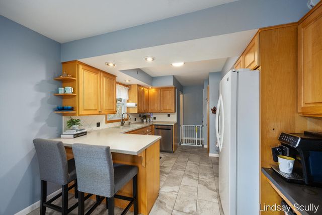 1555 43rd Street SW, Wyoming, MI 49509