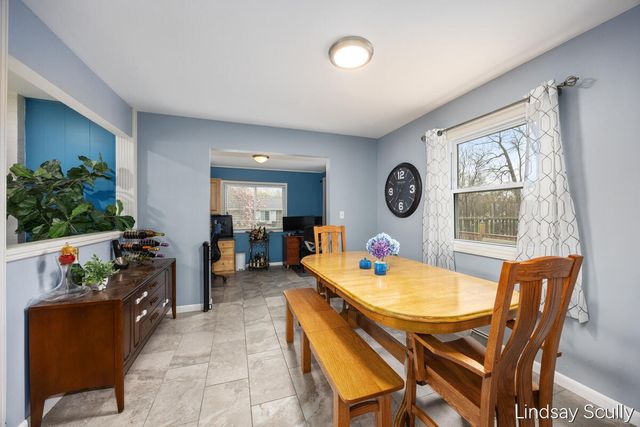 1555 43rd Street SW, Wyoming, MI 49509