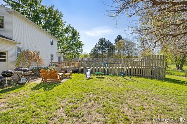 1555 43rd Street SW, Wyoming, MI 49509