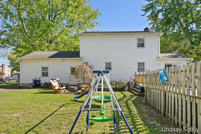 1555 43rd Street SW, Wyoming, MI 49509