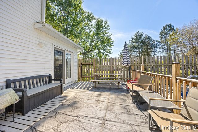 1555 43rd Street SW, Wyoming, MI 49509